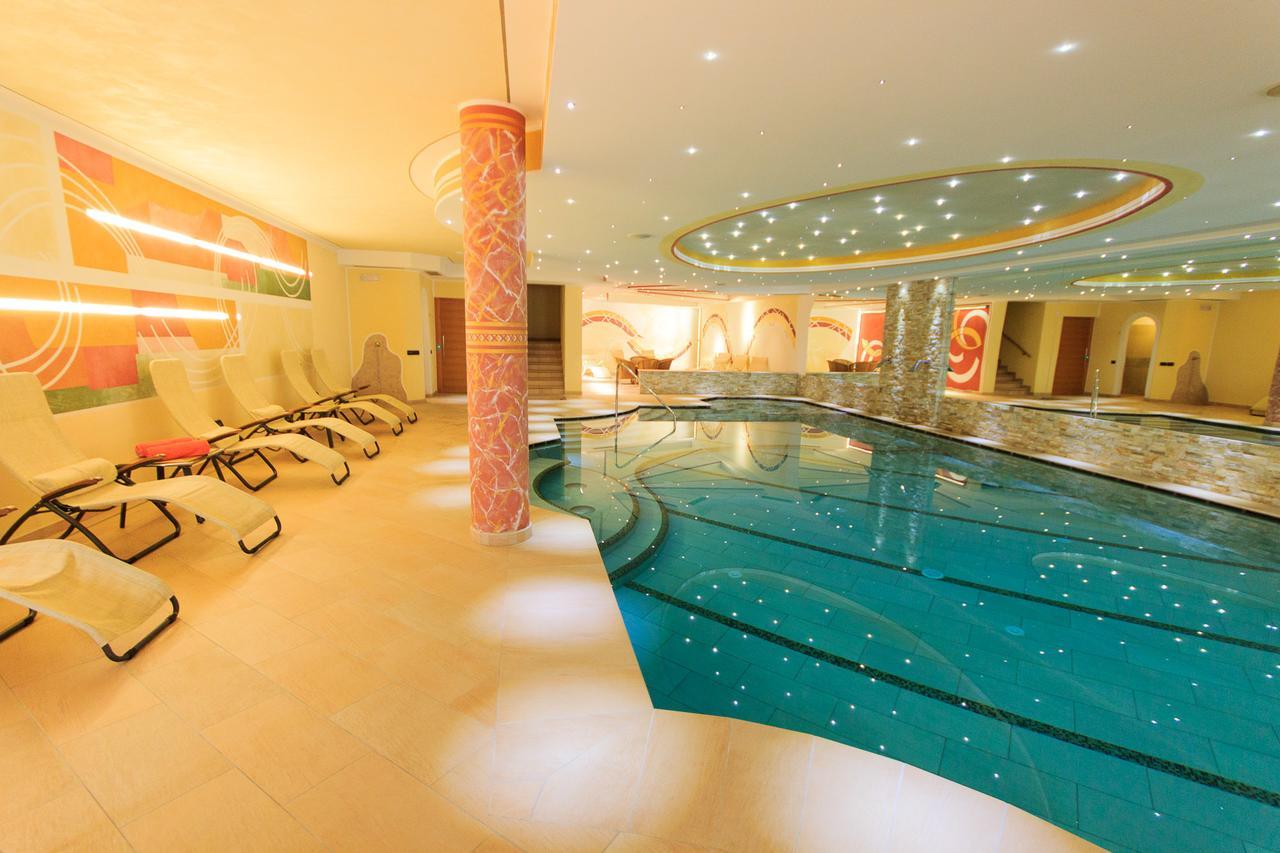 אנדלו Hotel Majorka מראה חיצוני תמונה