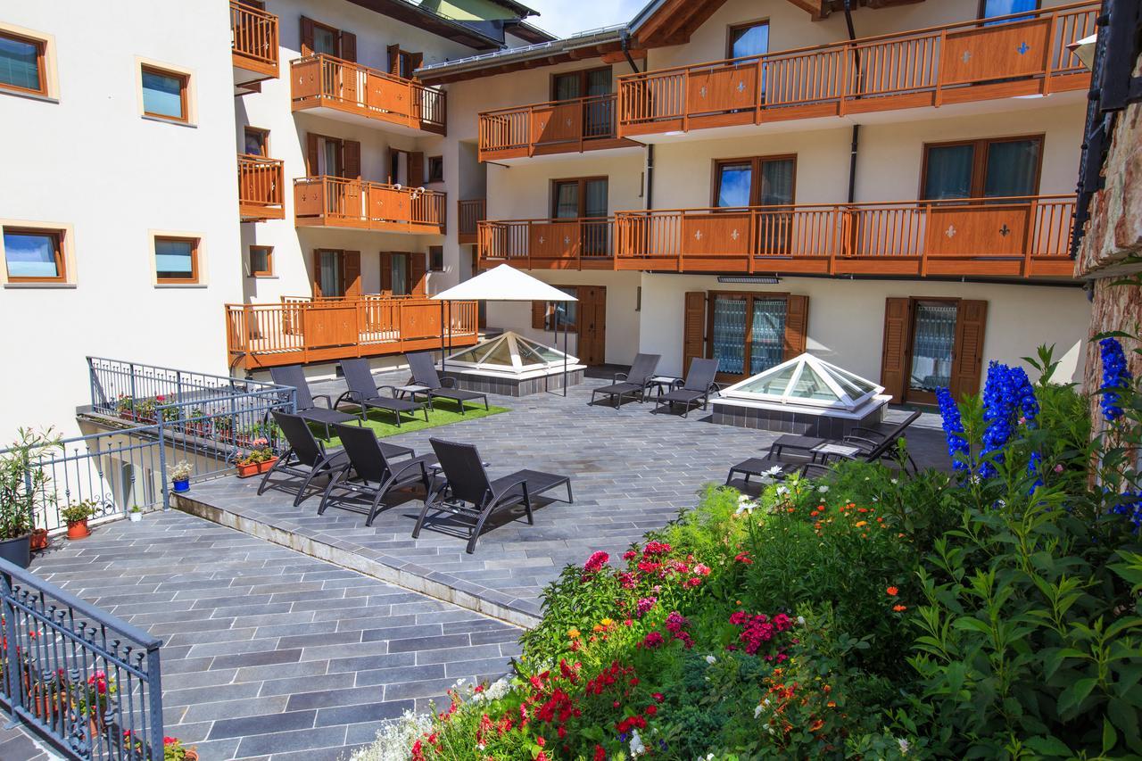 אנדלו Hotel Majorka מראה חיצוני תמונה
