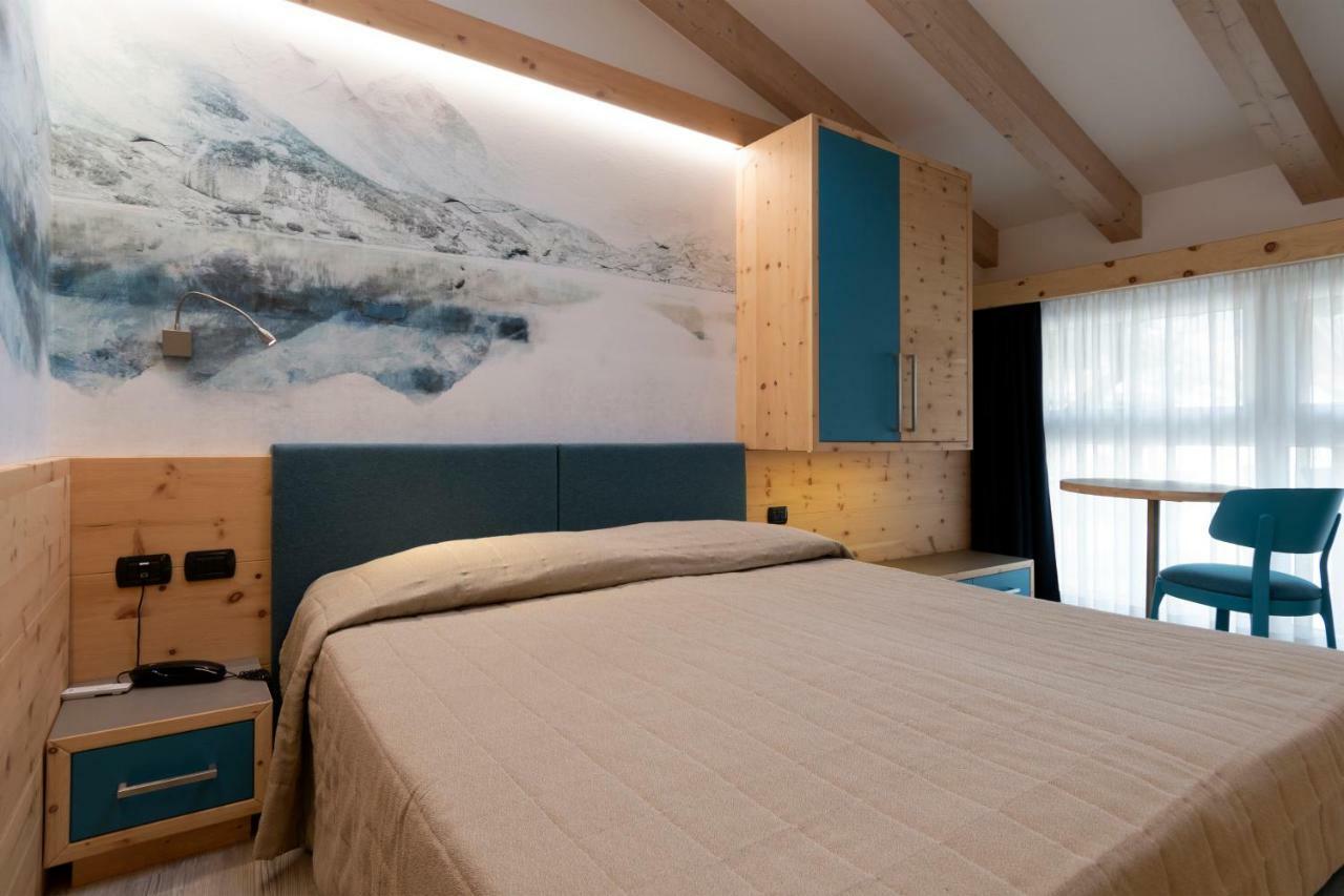 אנדלו Hotel Majorka מראה חיצוני תמונה